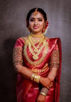 HRIDYA BEAUTY PARLOUR ARYAMBAVU